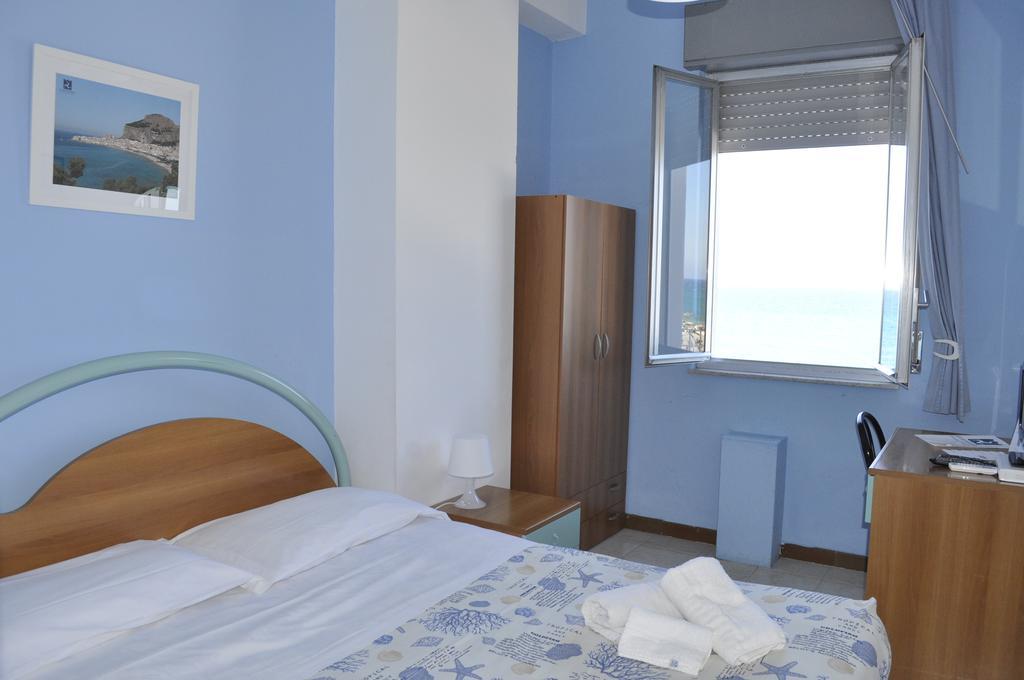 Hotel Ristorante La Scogliera - Nuova Gestione Piraino Bagian luar foto